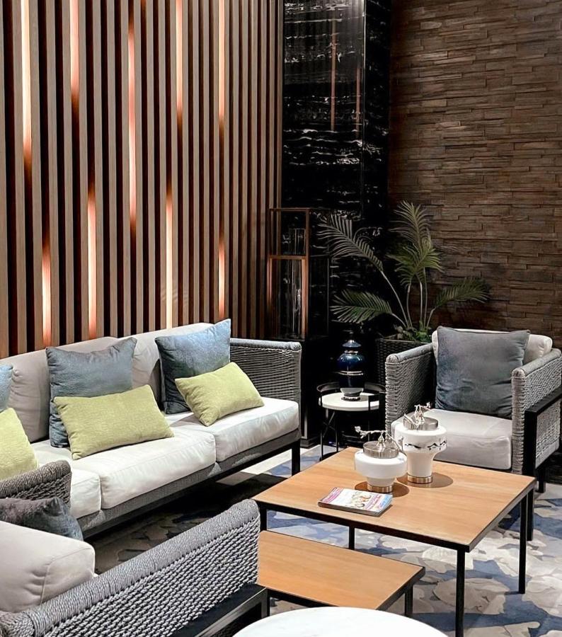 One Euphoria Prime Suite Hotel Ángeles Extérieur photo