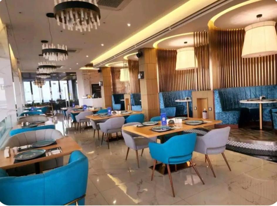 One Euphoria Prime Suite Hotel Ángeles Extérieur photo