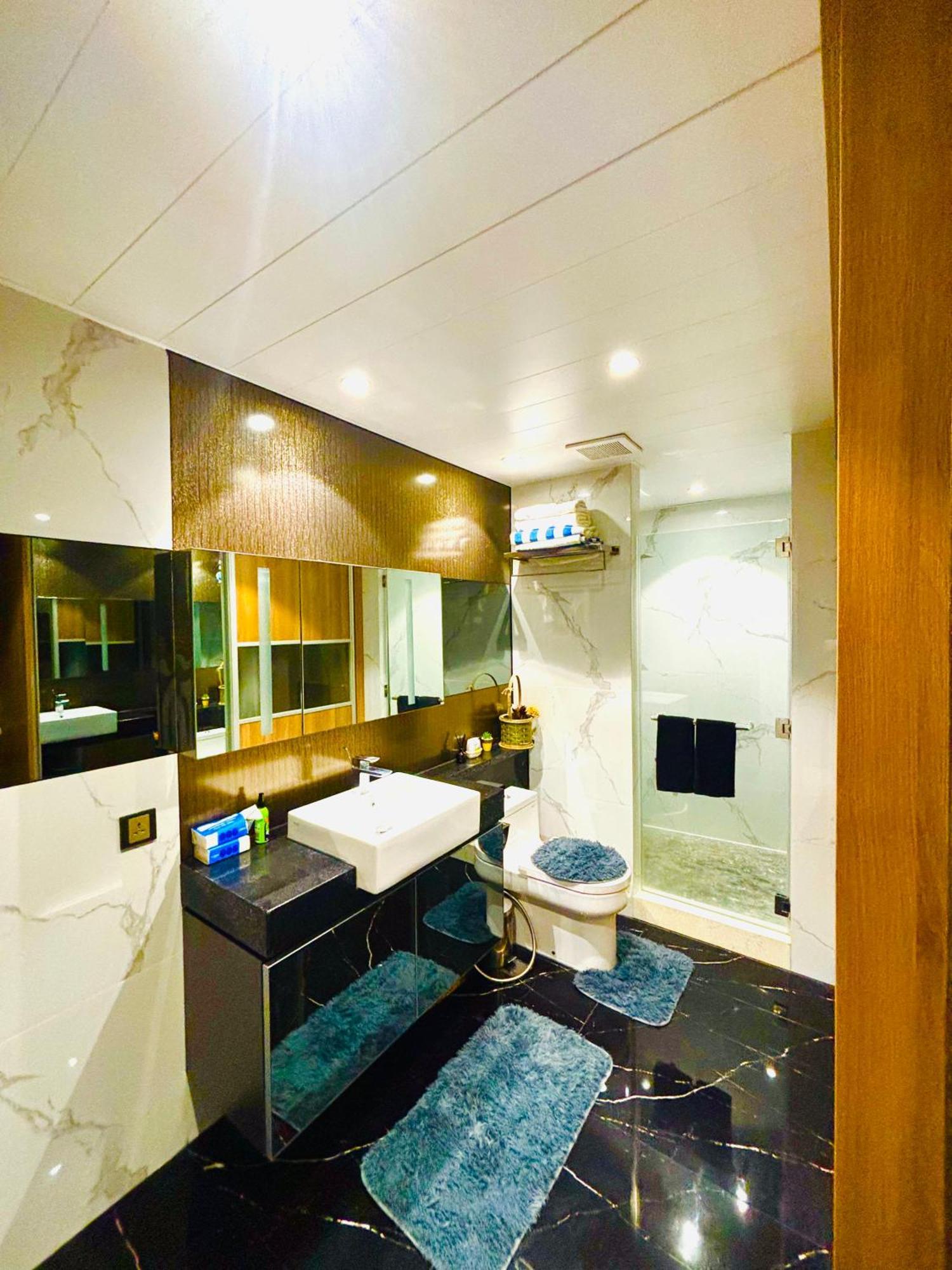 One Euphoria Prime Suite Hotel Ángeles Extérieur photo