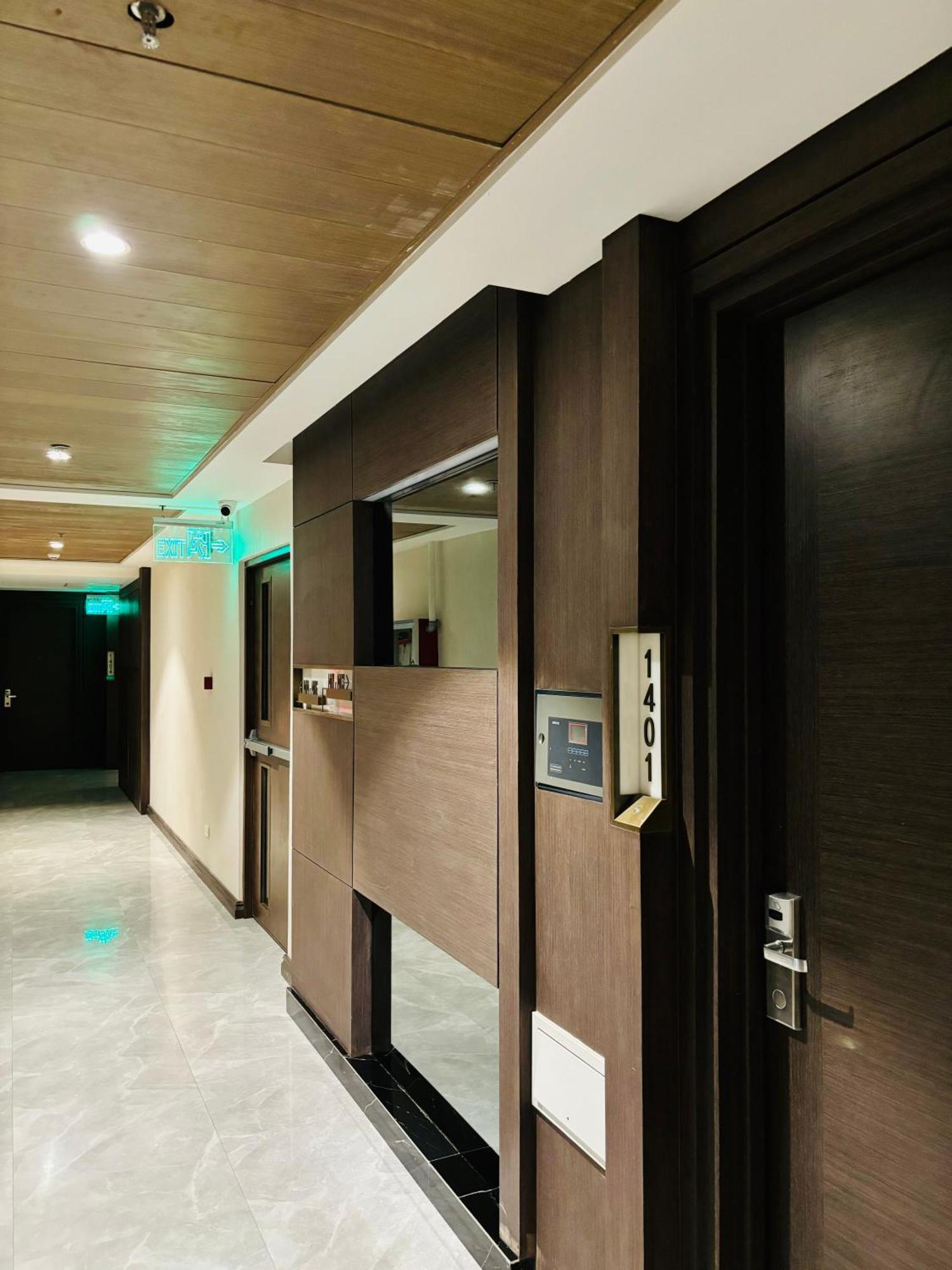 One Euphoria Prime Suite Hotel Ángeles Extérieur photo