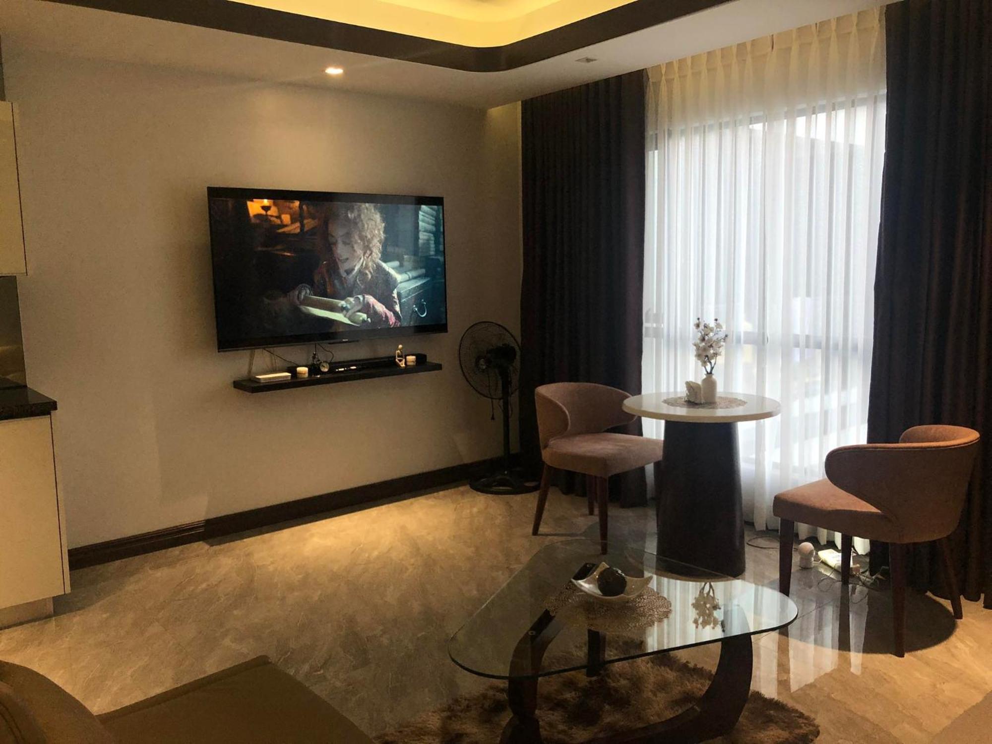 One Euphoria Prime Suite Hotel Ángeles Extérieur photo